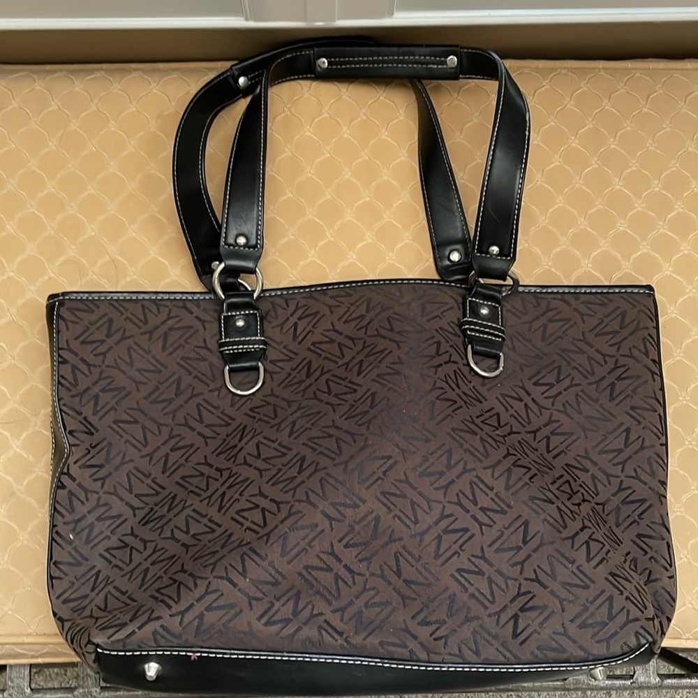 Jones of New York tote